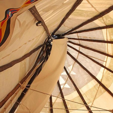 Big Sky Tipi Holidays Wartling Eksteriør billede