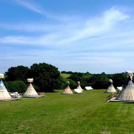 Big Sky Tipi Holidays Wartling Eksteriør billede